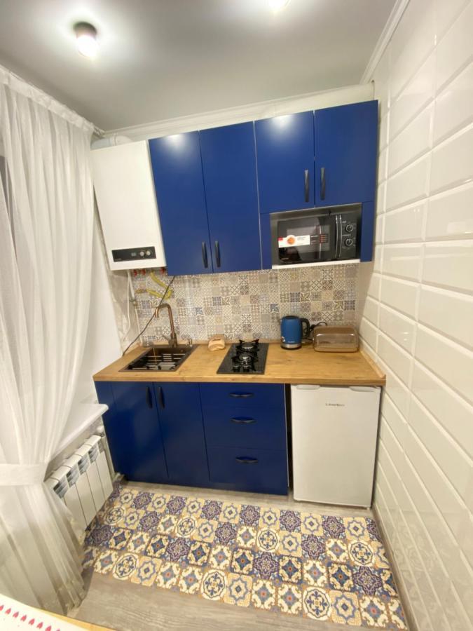 Люкс Апартаменти «Д.І.М.» Kamianets Podilskyi Bagian luar foto